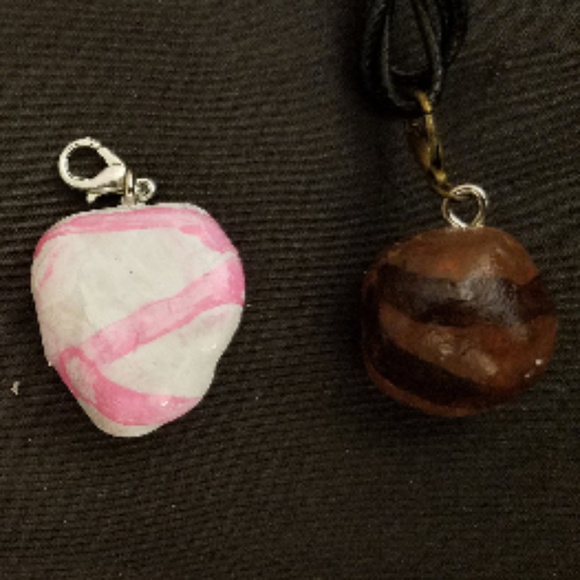 Set of 4 Hand Crafted Chocolate Truffles Neckalce/Choker Charms Comes w/ - Picture 3 of 8